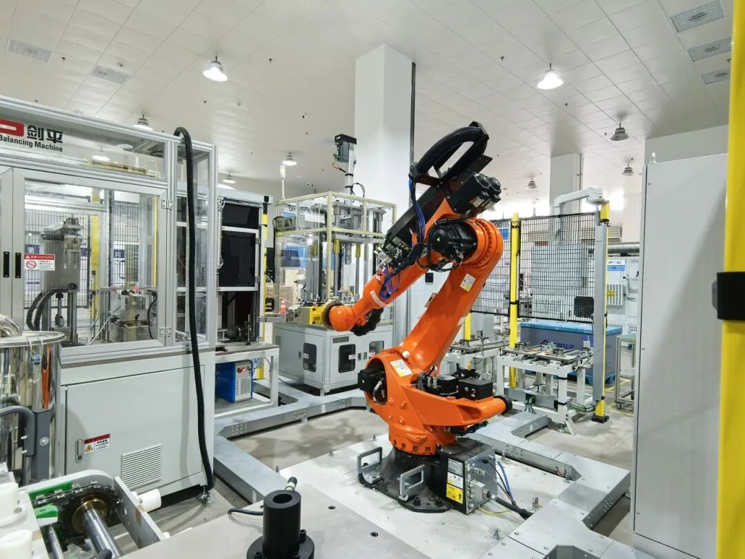 1758761338240 1758761338240