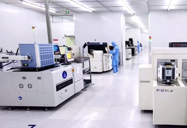 1759105602943 1759105602943